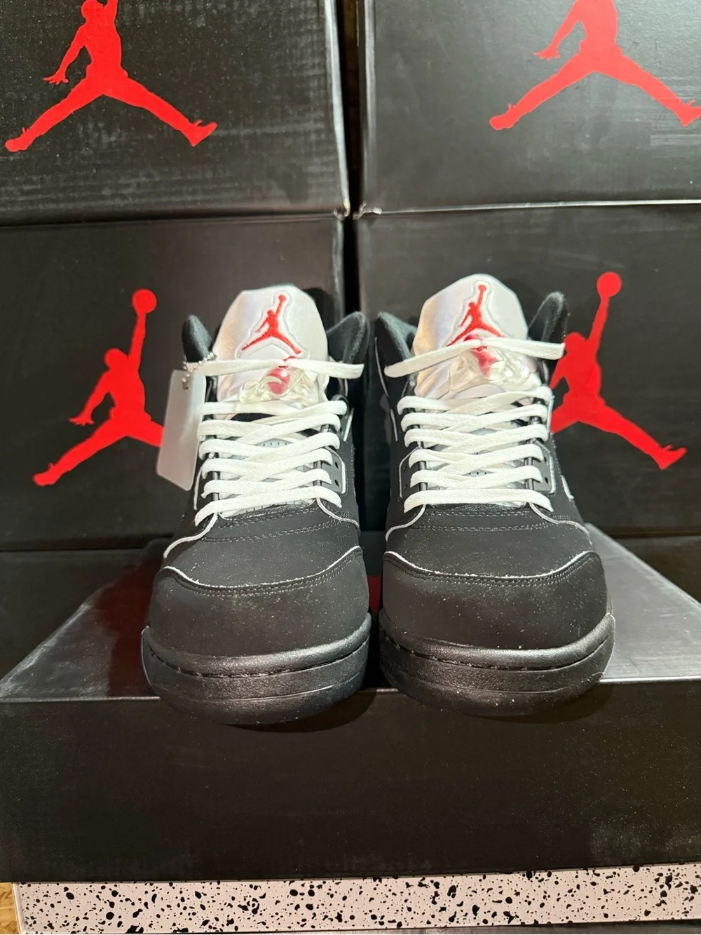 Air Jordan 5 Retro “Metallic Black” 2025